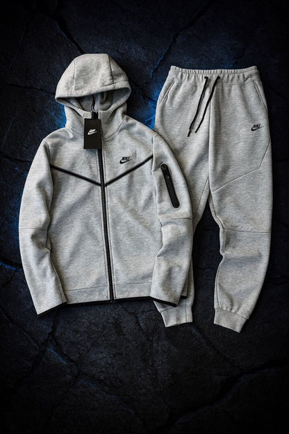 Conjunto Nike Tech Fleece Cinza