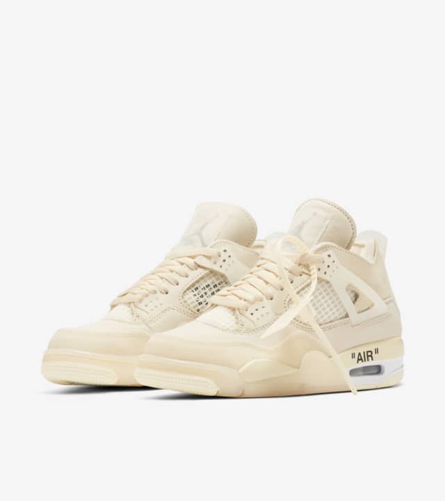 Off-White x Air Jordan 4