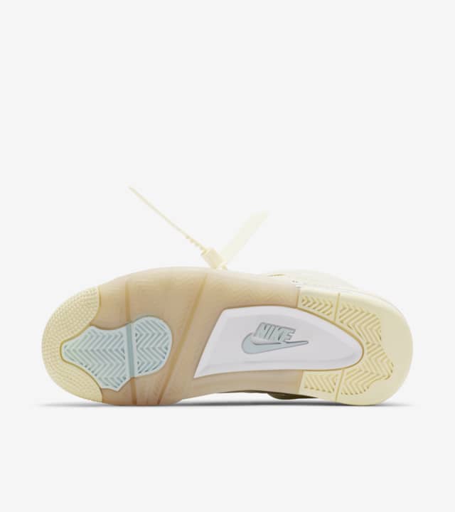 Off-White x Air Jordan 4