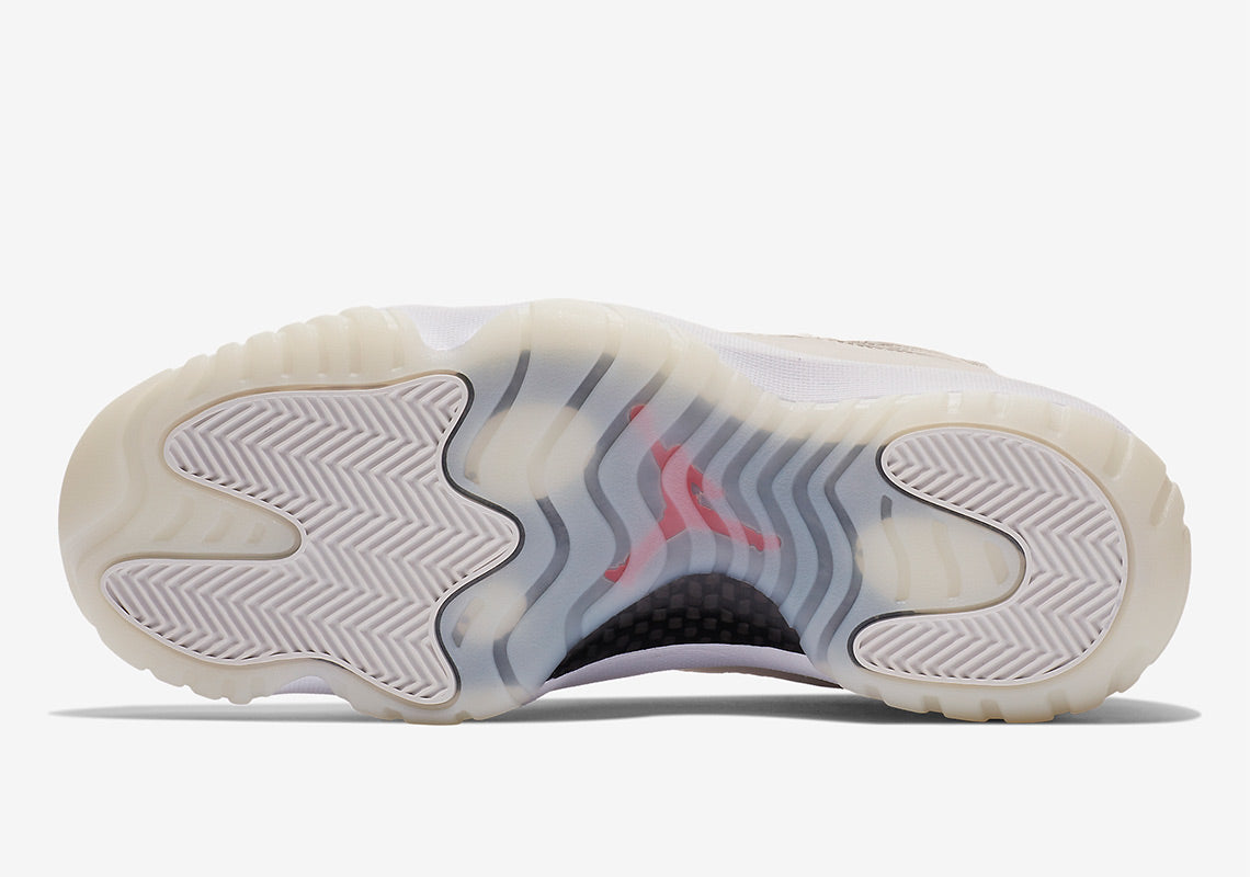 Air Jordan 11 Platinum Tint