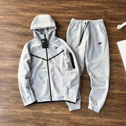 Conjunto Nike Tech Fleece Cinza